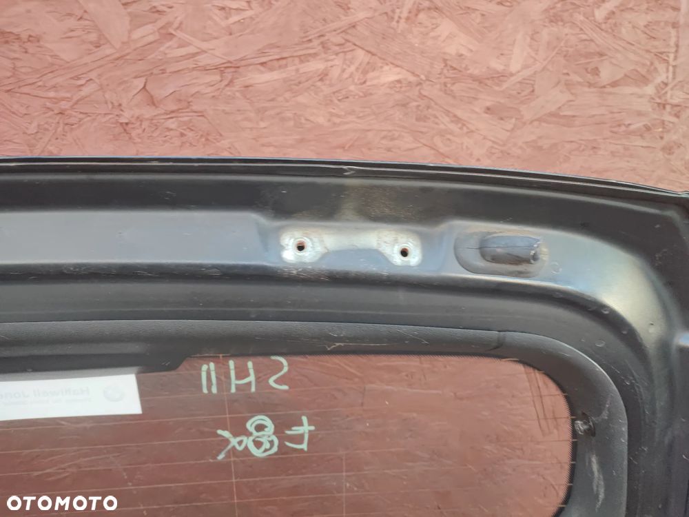 BMW E81 / E87LCI / E87 ORYGINALNA KLAPA BAGAŻNIKA TYŁ W KOLORZE SCHWARZ 2 668 O NR.  41 62 7 133 898 / 41 62 4 391 291 OEM W DOBRYM STANIE - 29