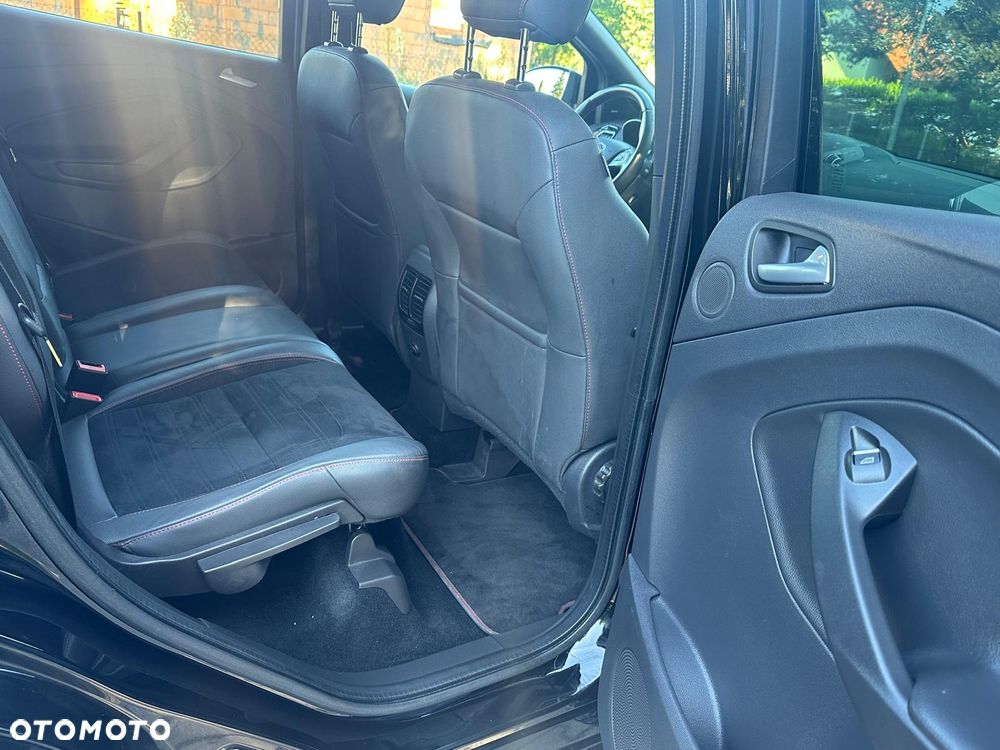 Ford Kuga 2.0 TDCi AWD ST-Line - 18