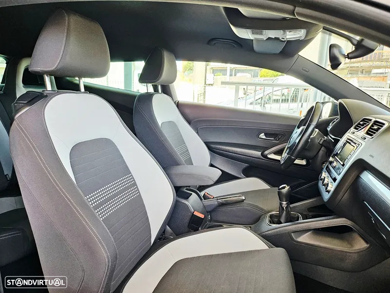 VW Scirocco 2.0 TDI Blue Motion Technologie Life - 9