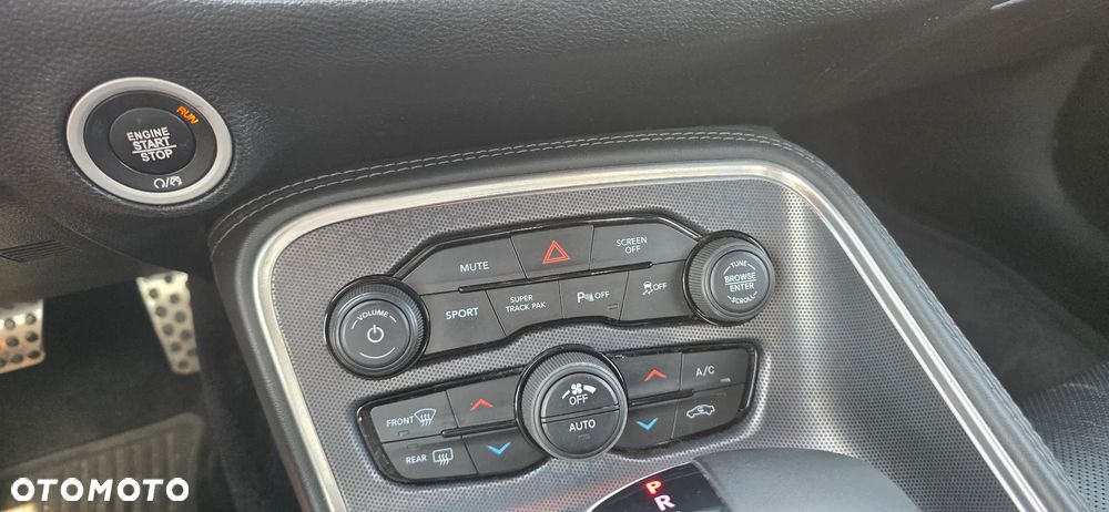 Dodge Challenger Automatik R/T Plus - 7