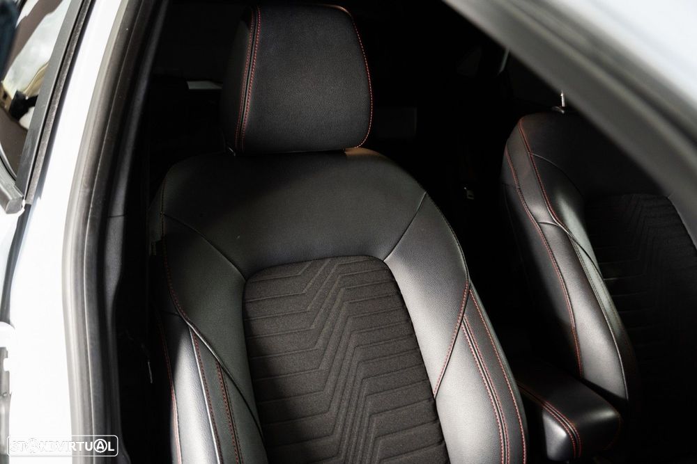 Ford Puma 1.0 EcoBoost MHEV ST-Line X - 40