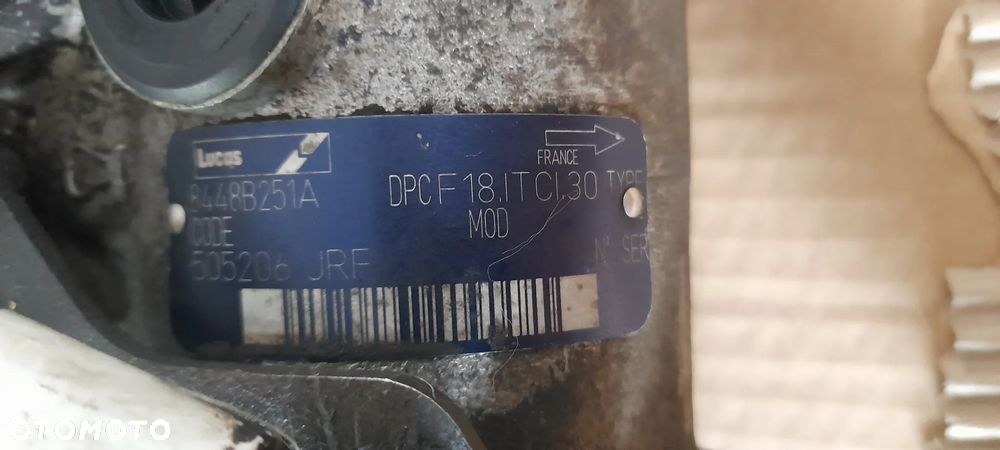 POMPA WTRYSKOWA MONDEO MK2 8448B251A 1.8 TD - 2