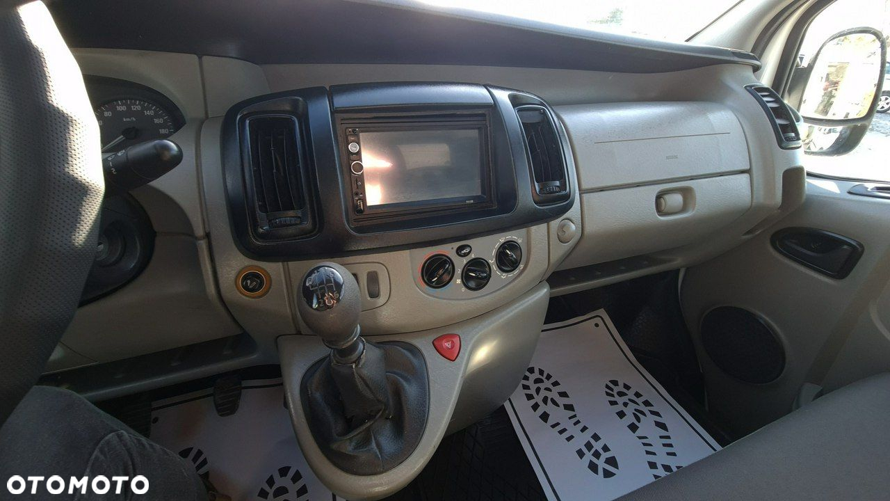 Opel Vivaro - 20