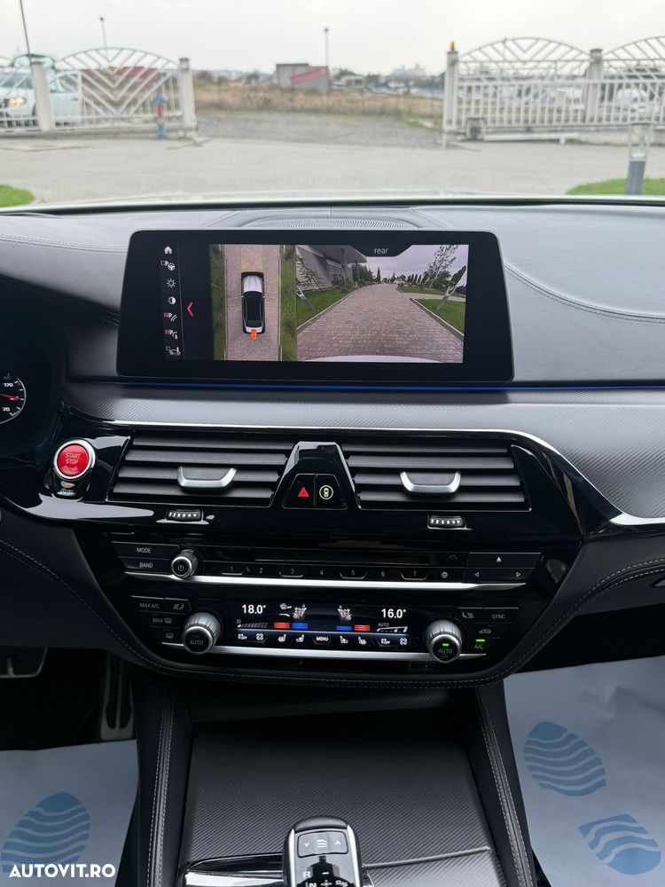 BMW M5 Competition - 33