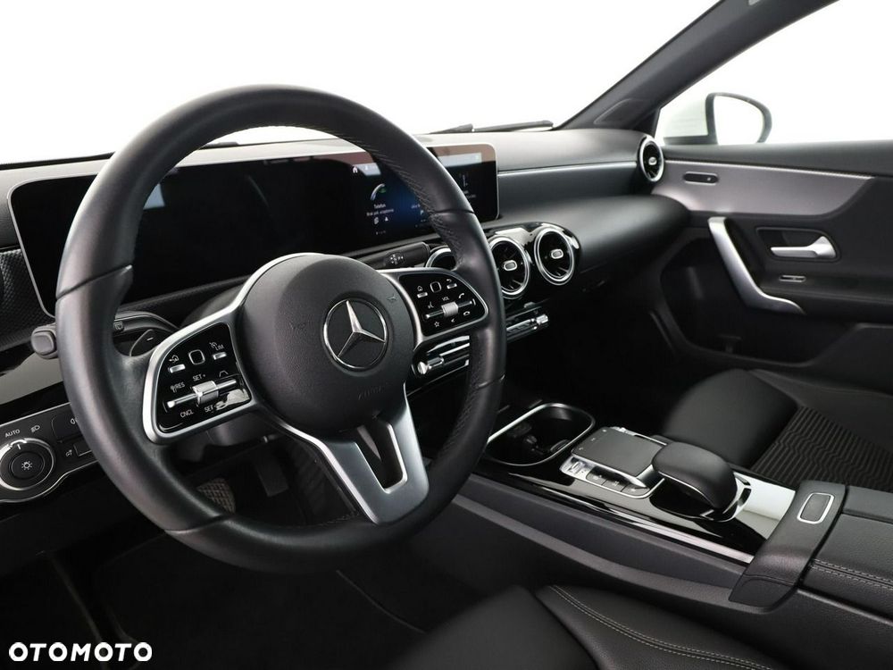 Mercedes-Benz Klasa A 180 d 7G-DCT - 15
