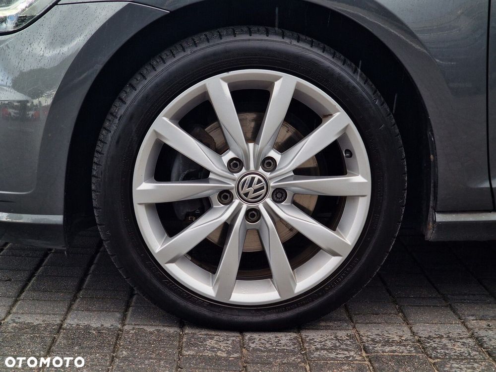 Volkswagen Golf Variant 1.5 TSI BMT Evo Highline DSG - 11