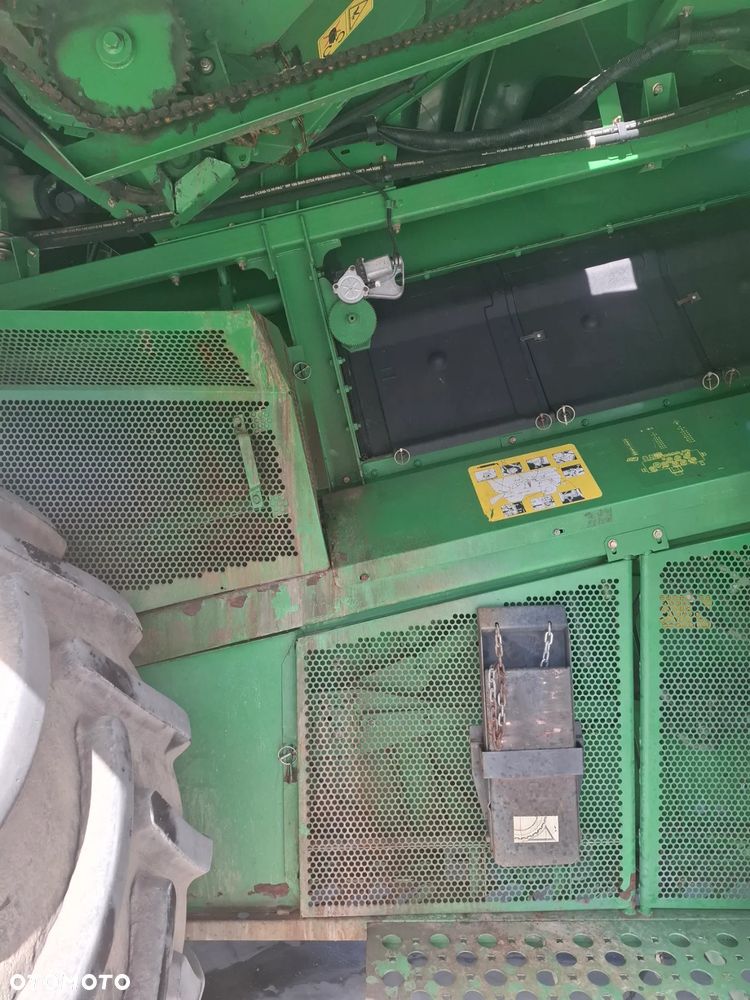 John Deere 9880i STS - 22