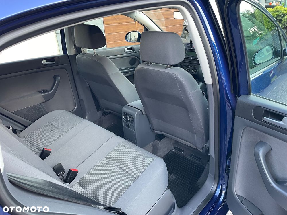Volkswagen Golf Plus 1.6 FSI Trendline - 15