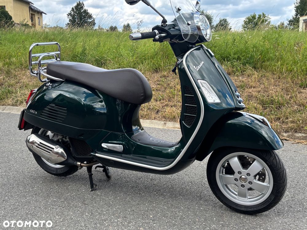 Vespa GTS - 3