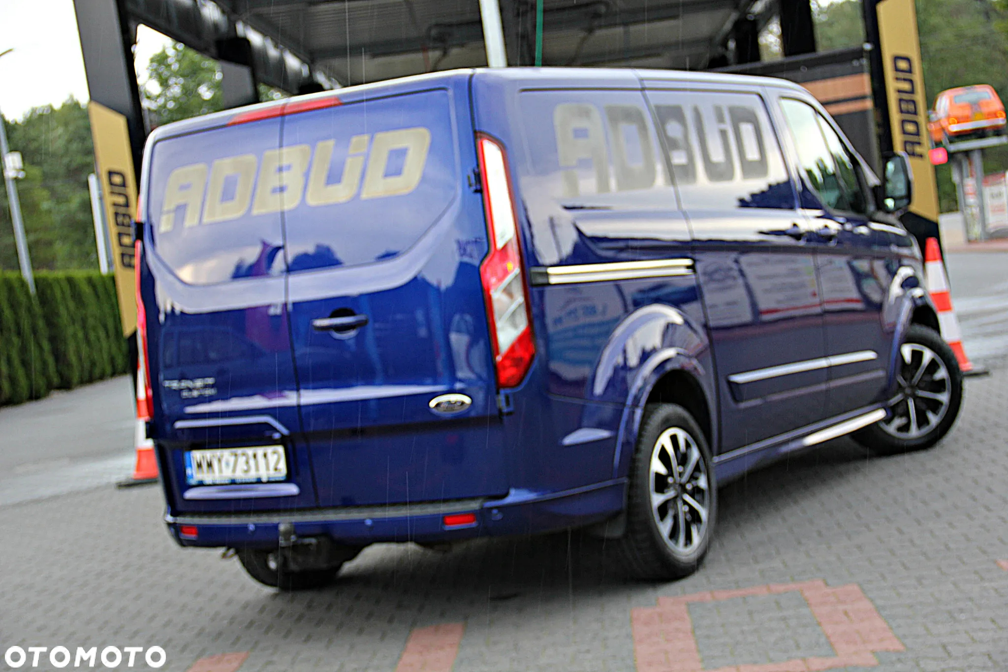 Ford TRANSIT CUSTOM - 2