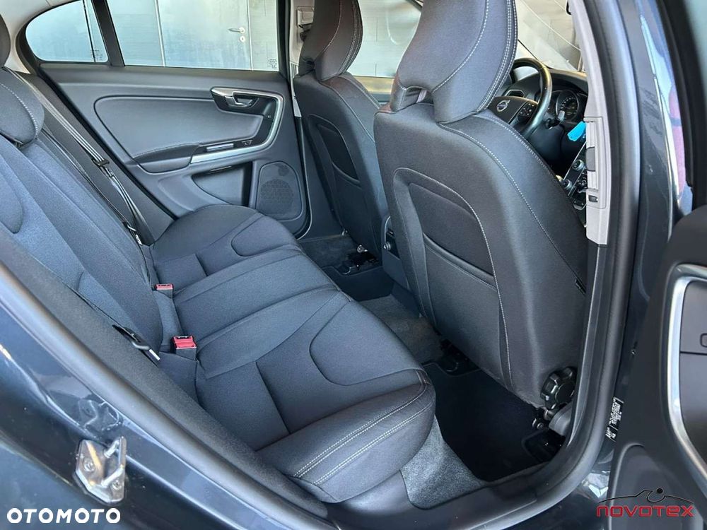 Volvo S60 - 12