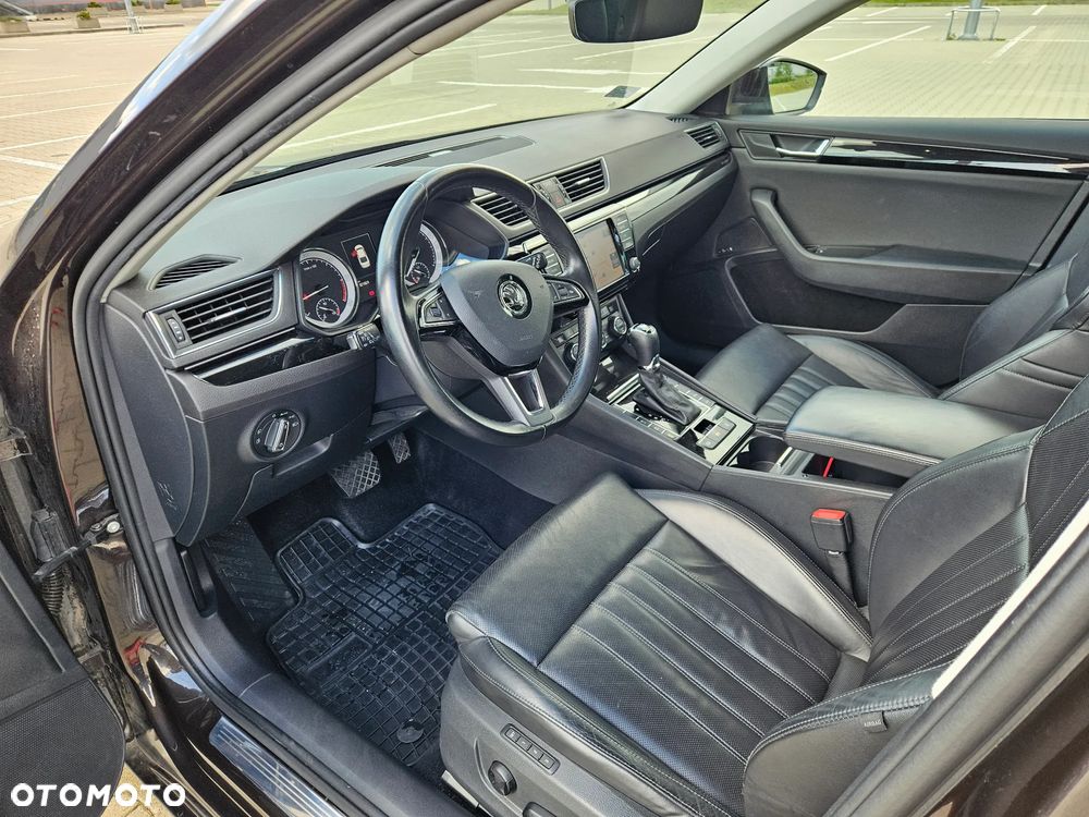 Skoda Superb 2.0 TDI L&K DSG - 9