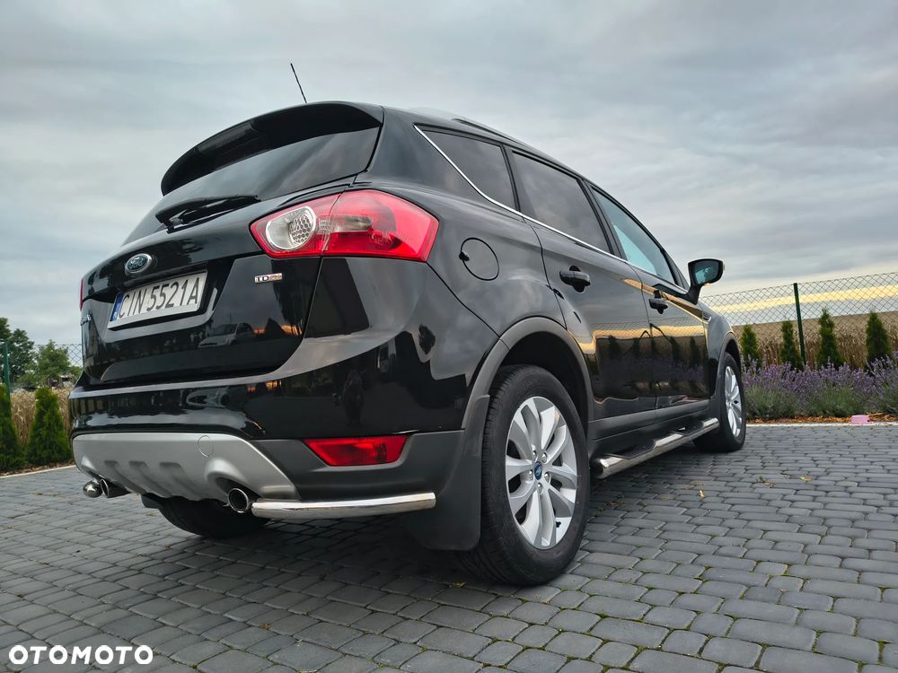 Ford Kuga 2.0 TDCi Titanium FWD - 13