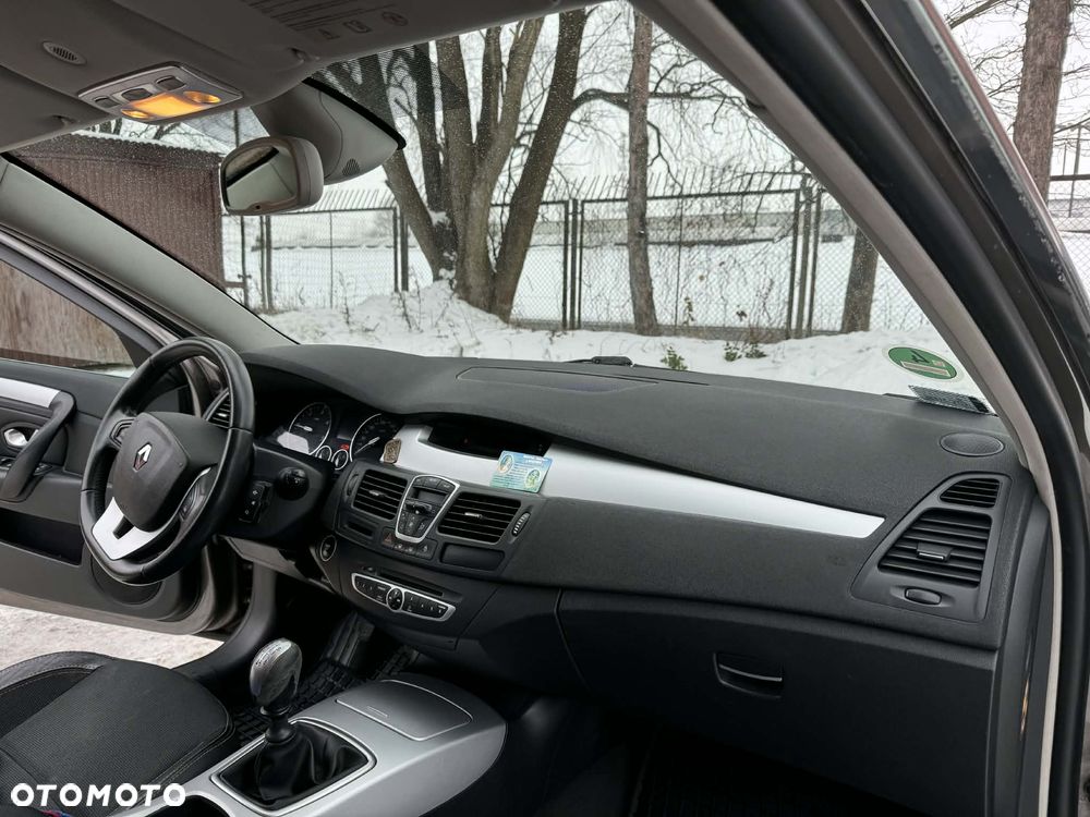 Renault Laguna 2.0 DCi FAP Expression - 5