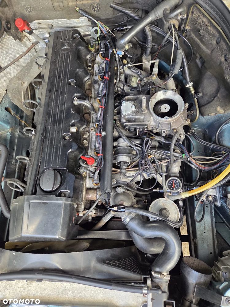 Mercedes-Benz W124 (1984-1993) - 21