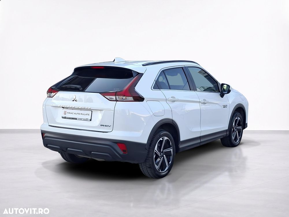 Mitsubishi Eclipse-Cross - 7