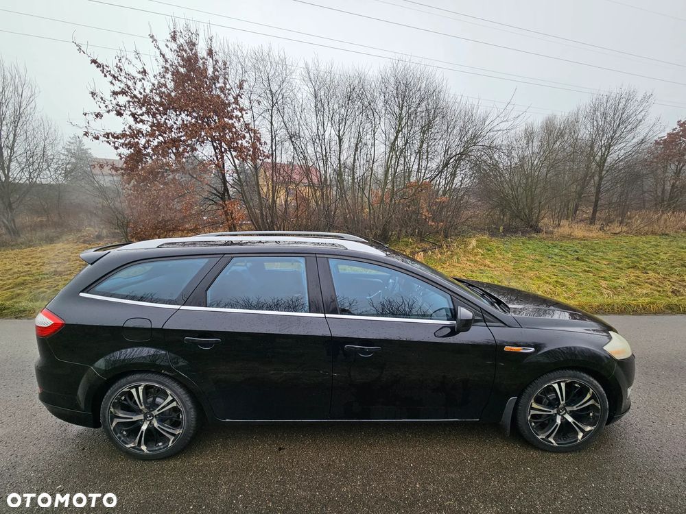 Ford Mondeo 2.5 Titanium S - 13