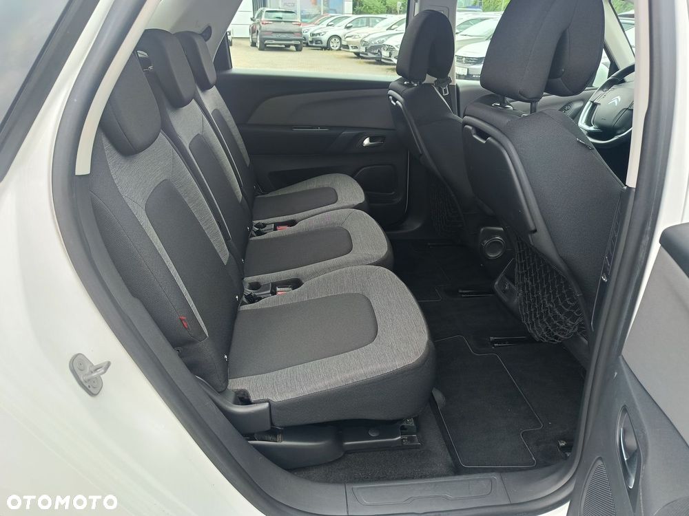 Citroën C4 Picasso 1.2 PureTech Live S&S - 8