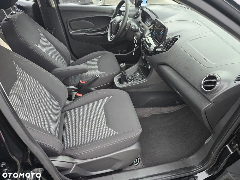 Ford Ka+ 1.2 Ti-VCT Black Edition - 32