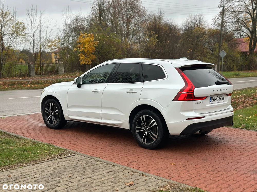 Volvo XC 60 - 4