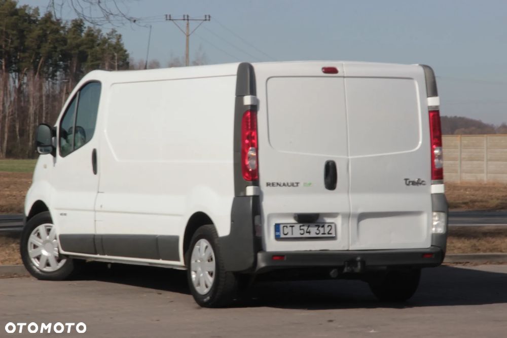 Renault Trafic LONG - 21
