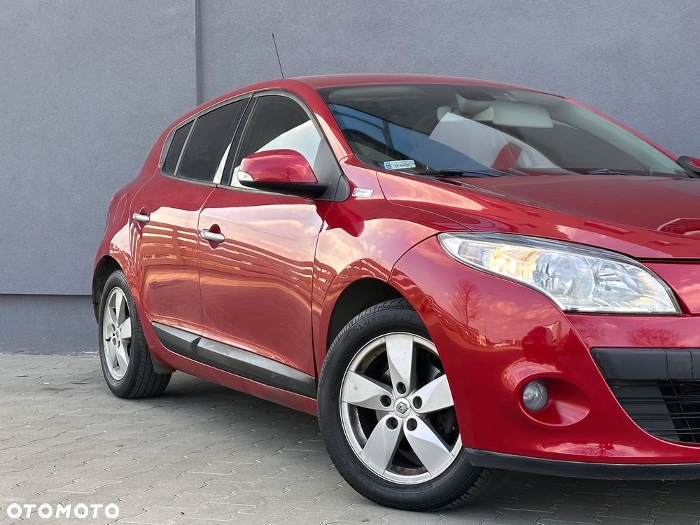 Renault Megane 1.6 16V 110 Paris - 9