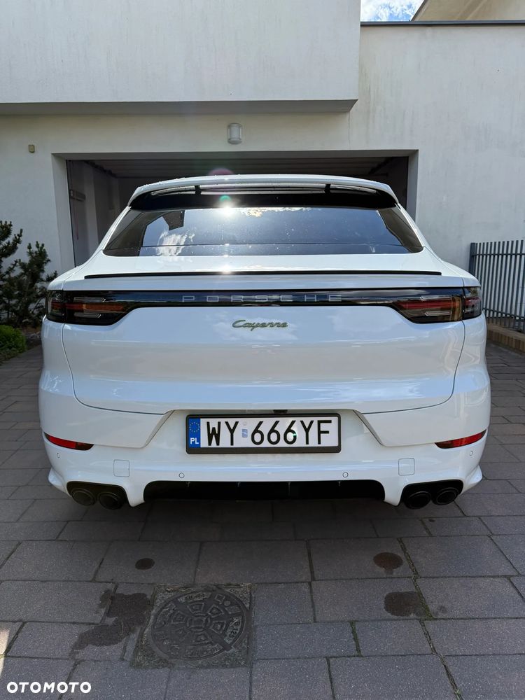 Porsche Cayenne E-Hybrid Platinum Edition - 3
