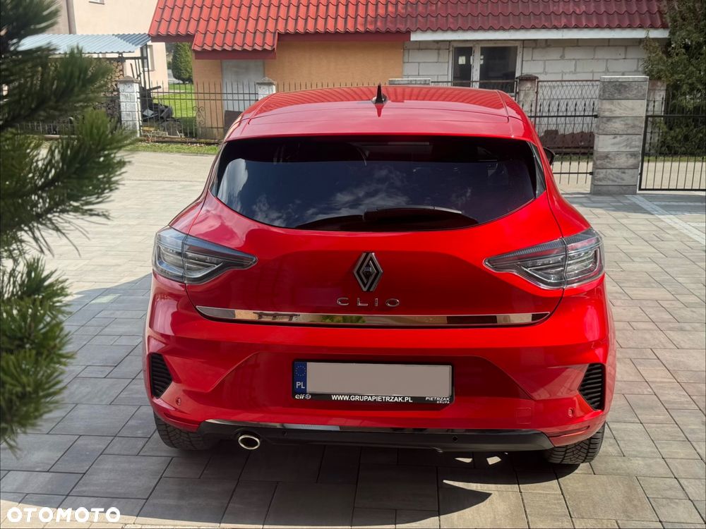 Renault Clio 1.0 TCe Techno - 24