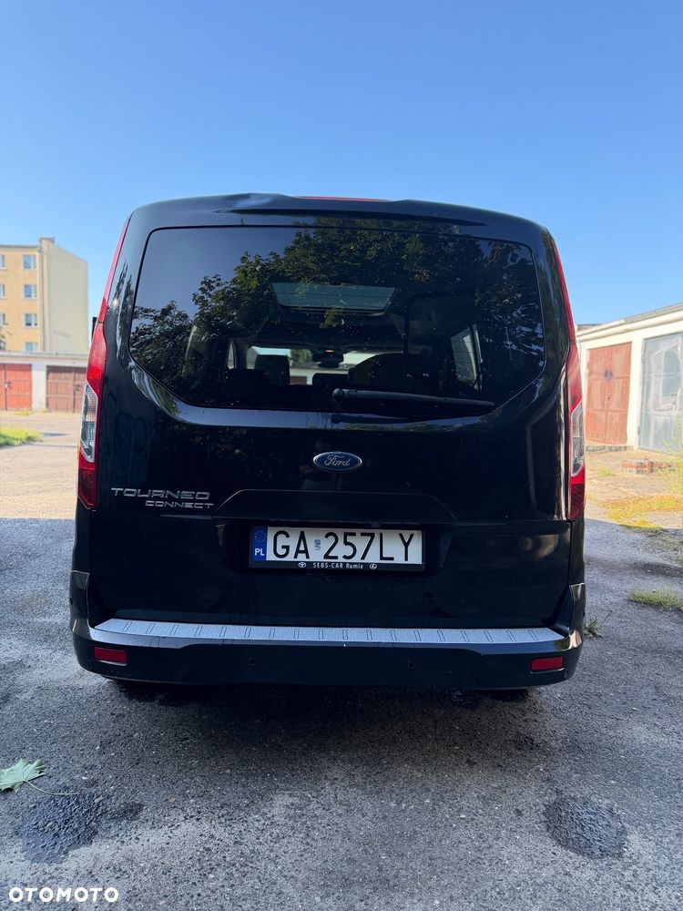 Ford Tourneo Connect - 13