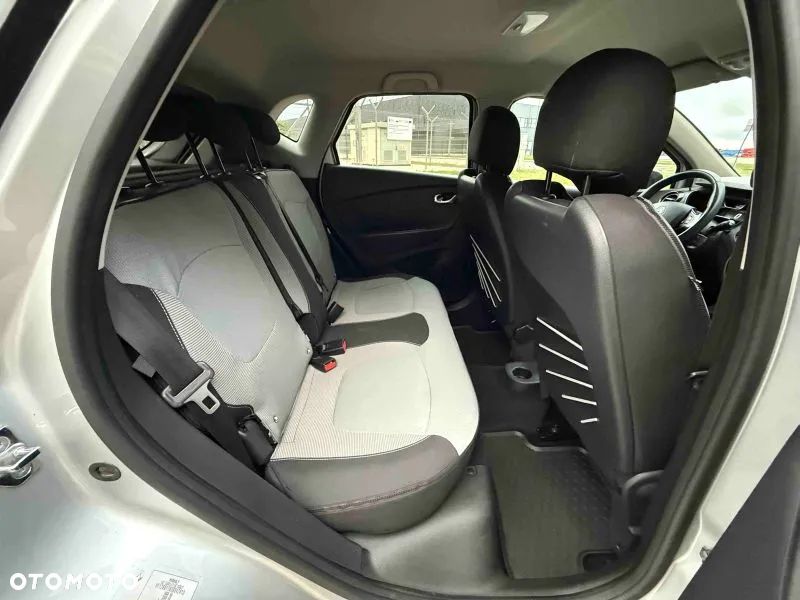 Renault Captur - 18