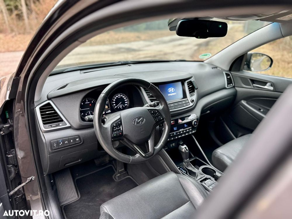 Hyundai Tucson 2.0 CRDI 4WD Automatik Style - 4