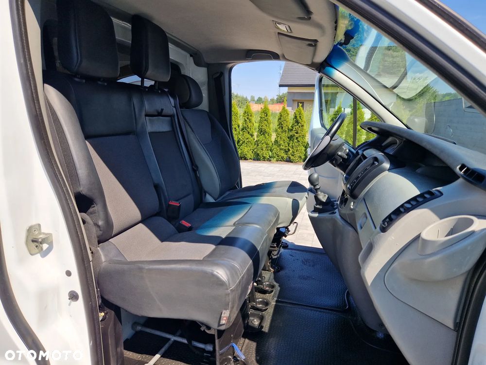 Opel Vivaro - 13