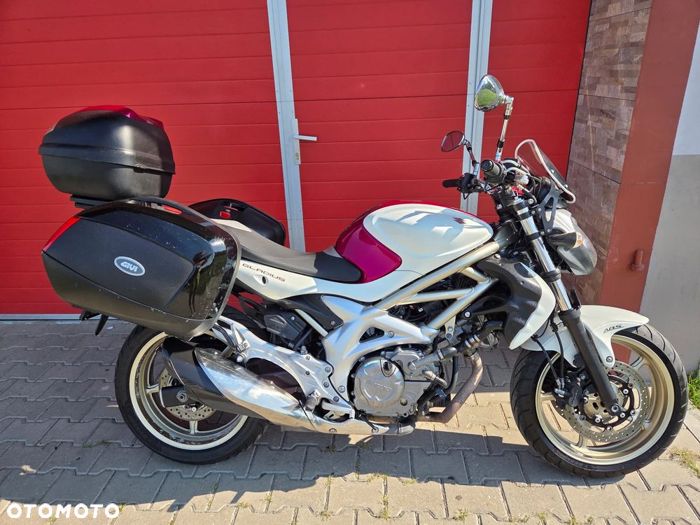 Suzuki SV - 1