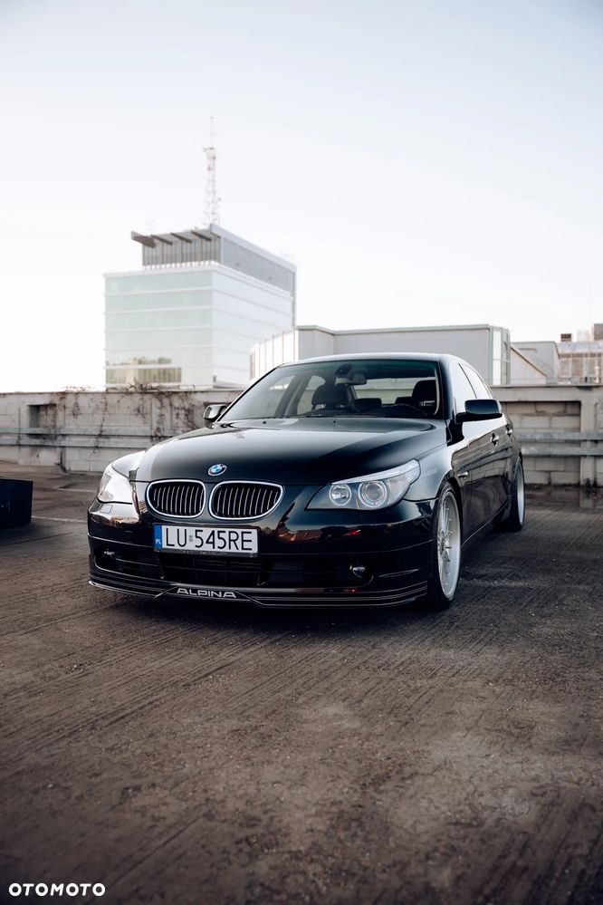 BMW Seria 5 545i - 18