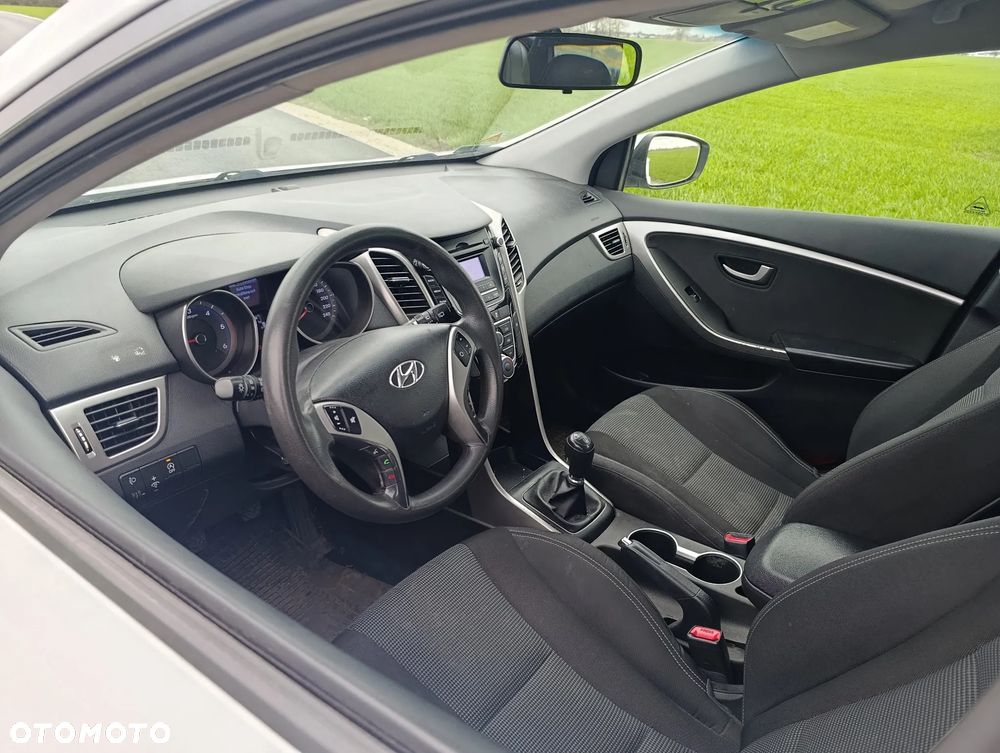 Hyundai i30 1.6 CRDi Classic - 5