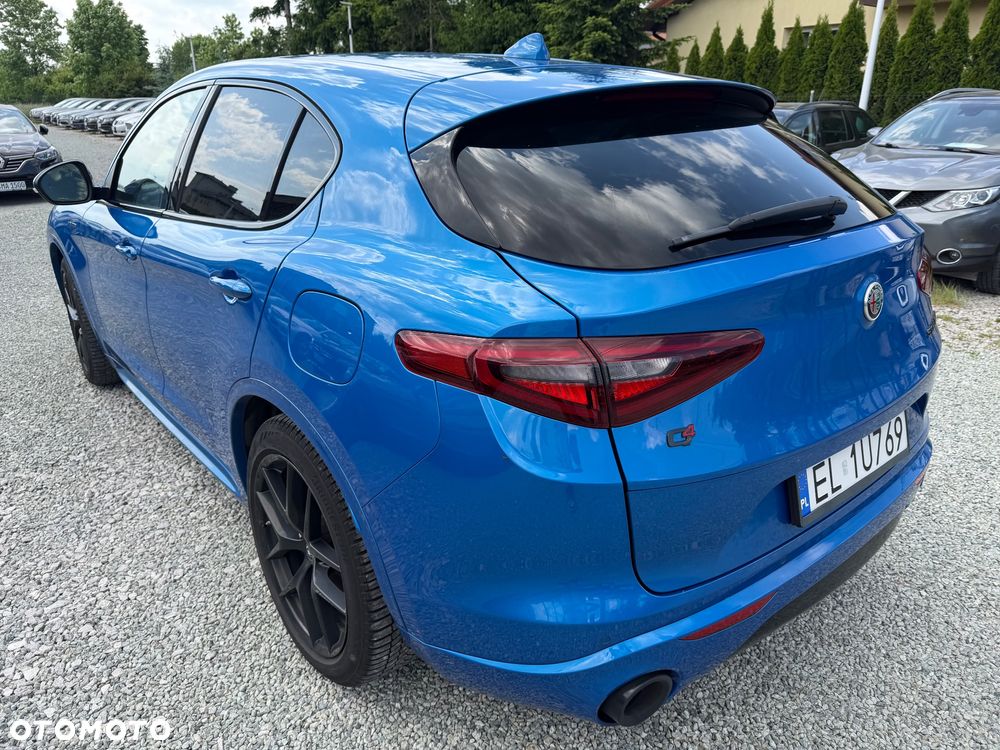 Alfa Romeo Stelvio 2.0 Turbo Veloce Q4 - 12