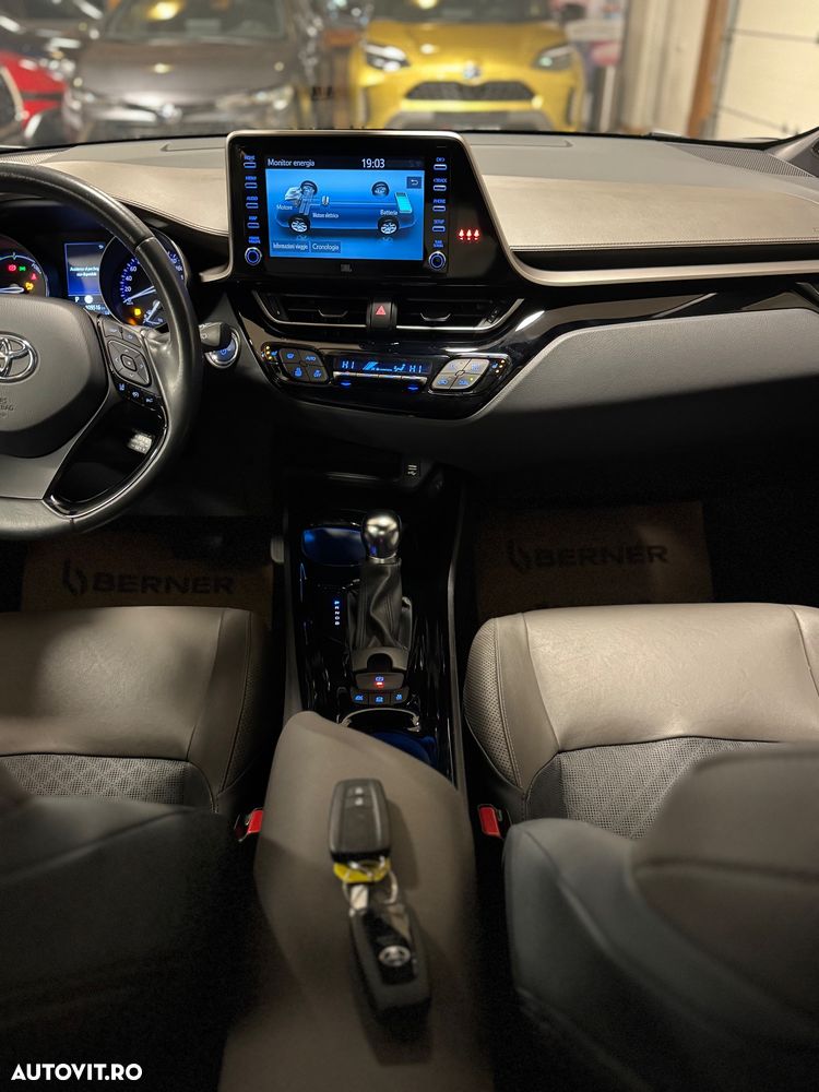 Toyota C-HR Team Deutschland - 12