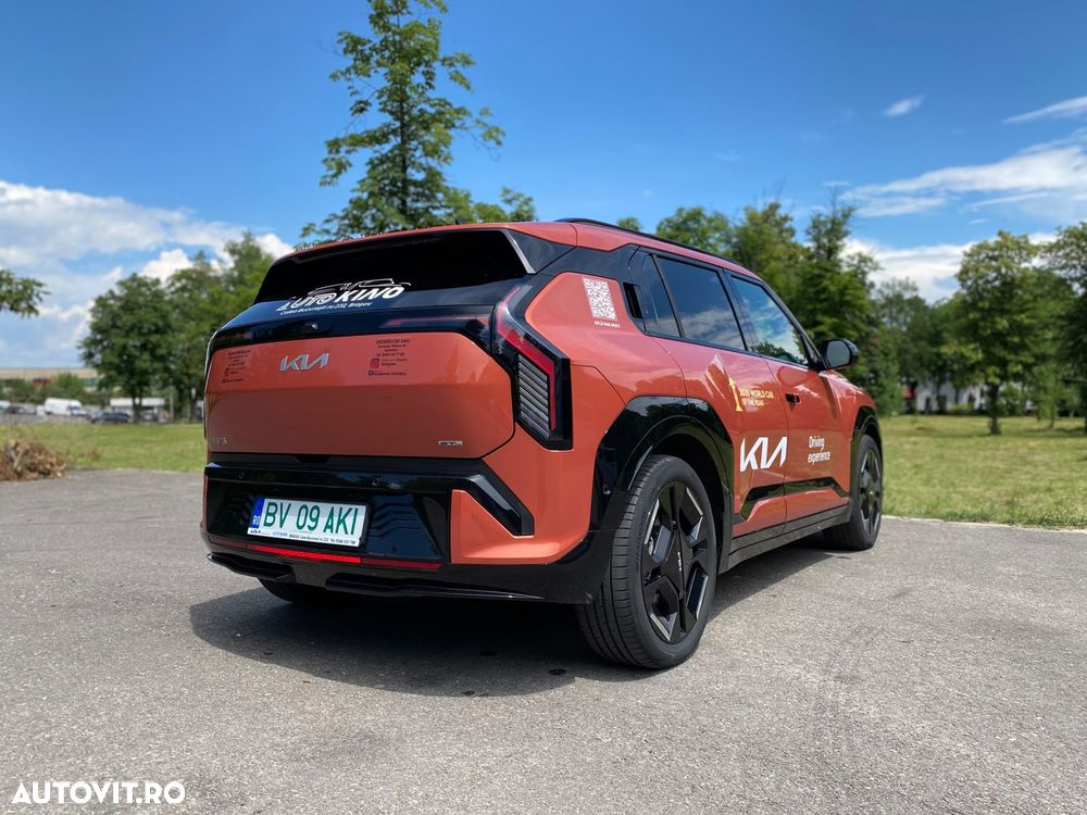 Kia EV3 81.4 kWh 4x2 AT GT Line - 4