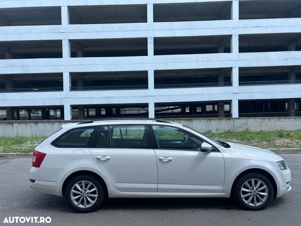 Skoda Octavia 1.6 TDI Ambition - 9
