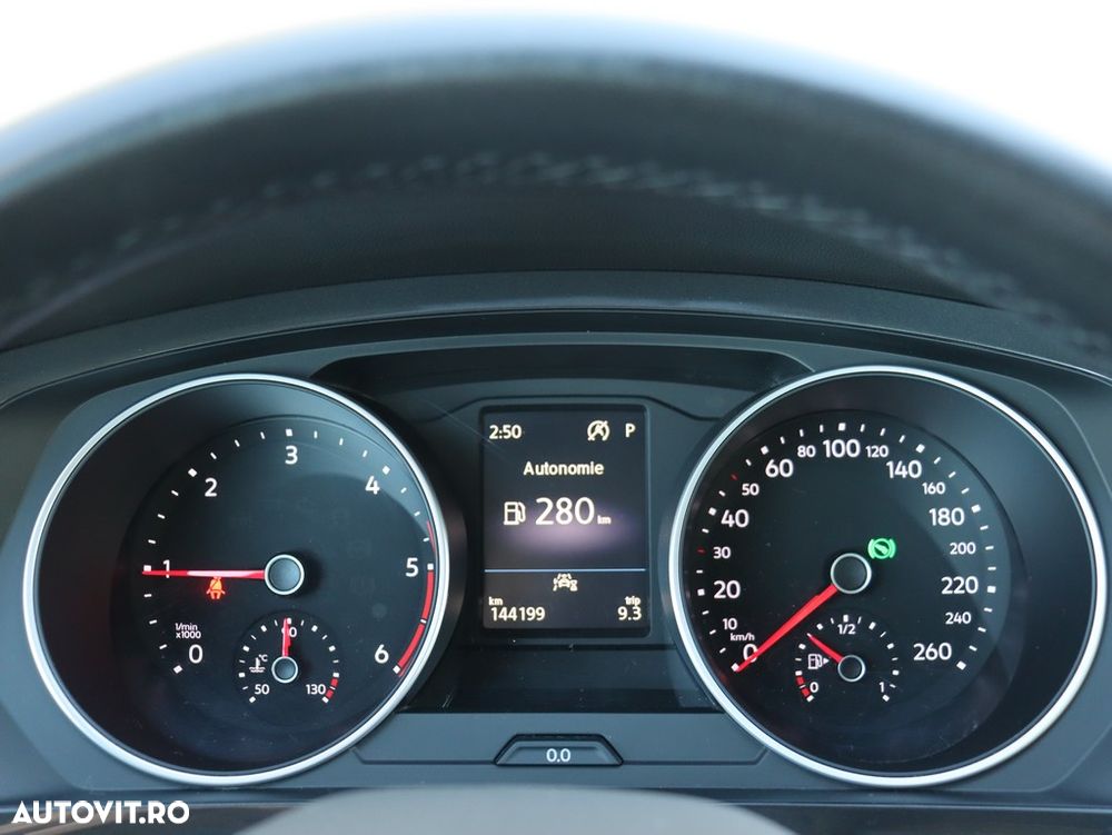 Volkswagen Tiguan 2.0 TDI DSG Life - 19