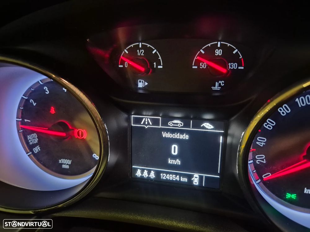 Opel Astra 1.0 Turbo S&S Dynamic - 17