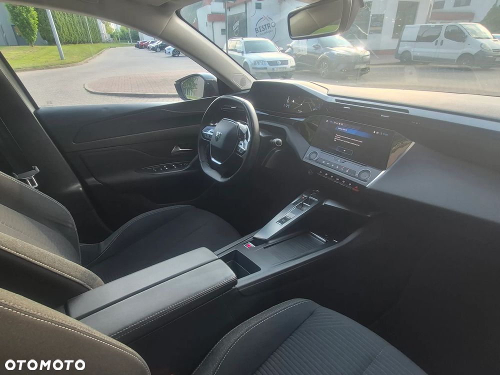 Peugeot 308 1.5 BlueHDi Allure Pack S&S EAT8 - 23
