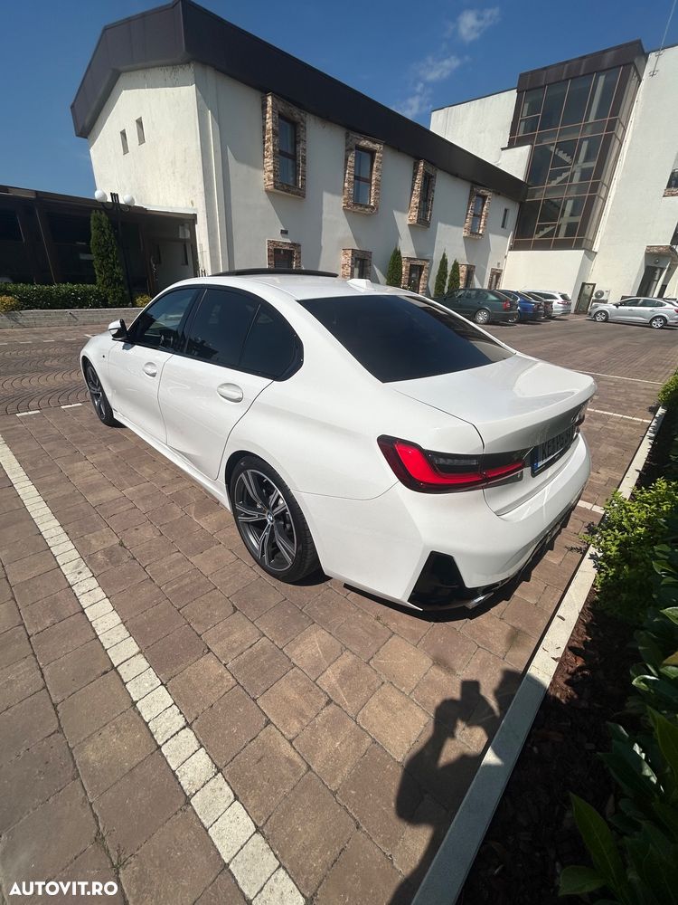 BMW Seria 3 330i Aut. M Sport - 3