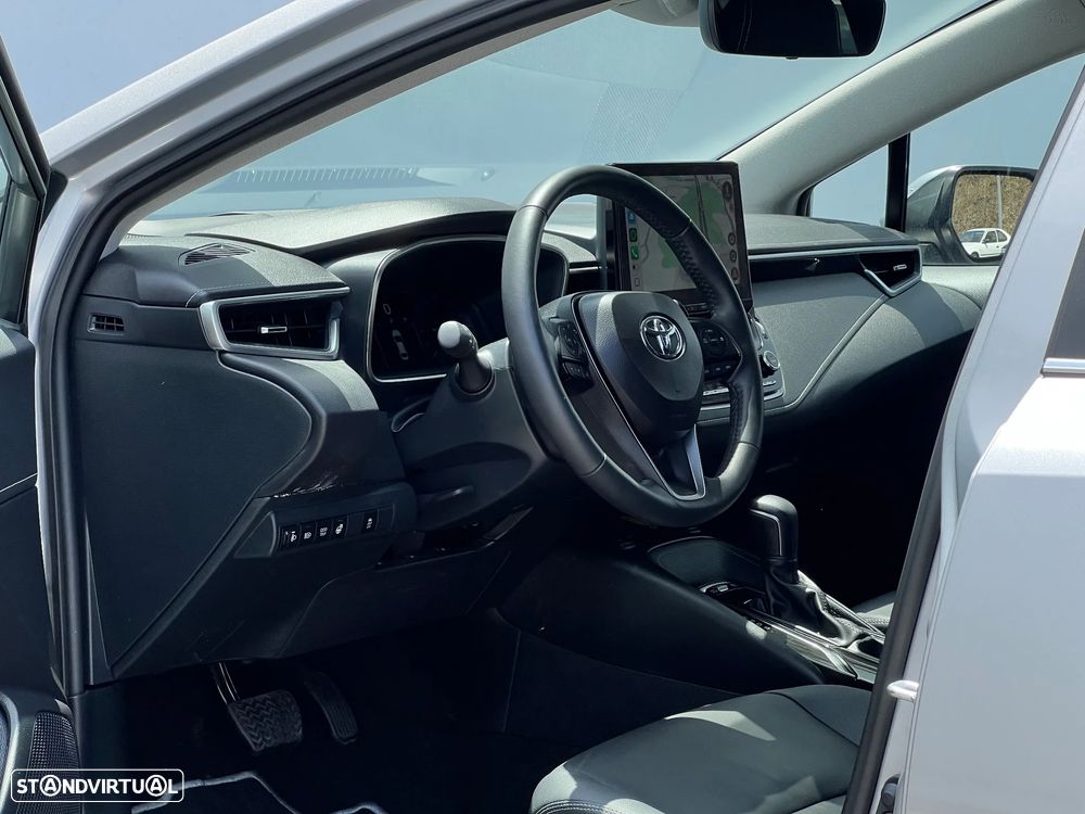 Toyota Corolla SD 1.8 Hybrid Luxury - 9