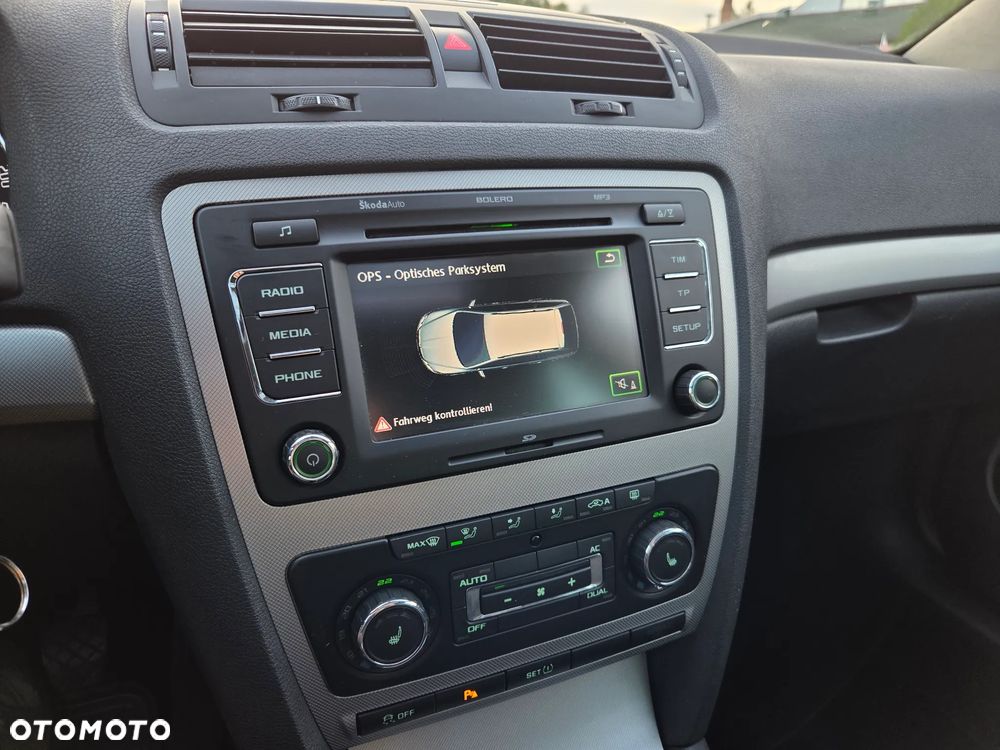Skoda Octavia 2.0 TDI DPF Elegance - 14