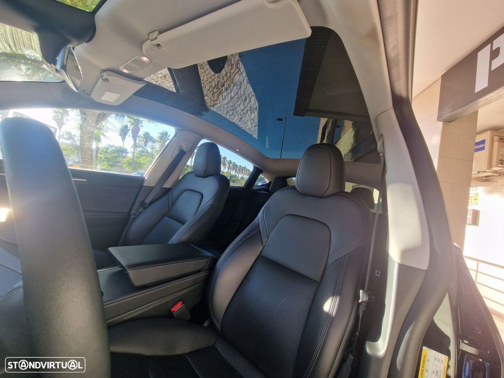 Tesla Model Y Tração Traseira - 27