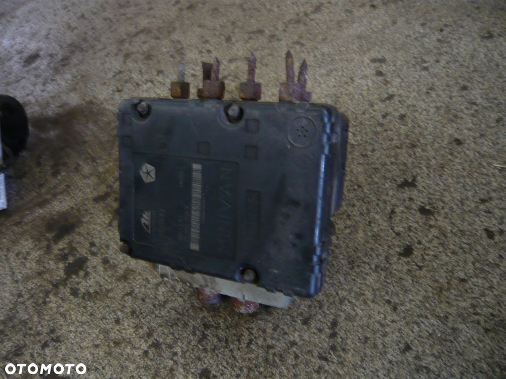 pompa hamulcowa abs 4882649 chrysler voyager - 1