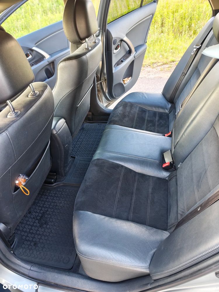 Toyota Avensis 1.8 Multidrive S Sol - 14