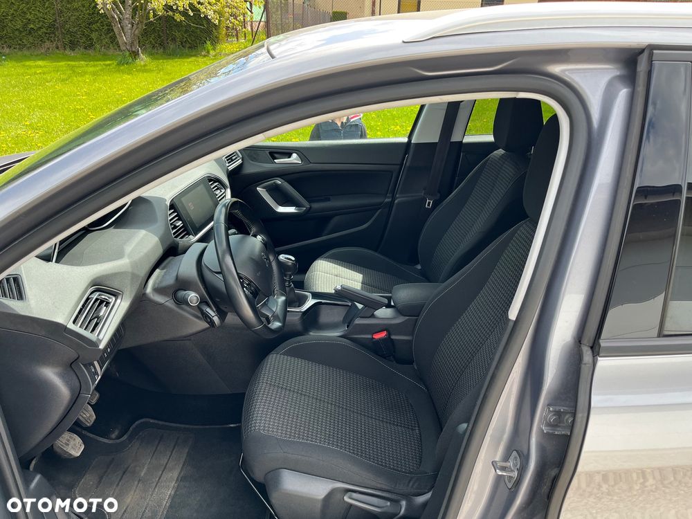 Peugeot 308 BlueHDi FAP 130 Stop & Start Allure Pack - 7
