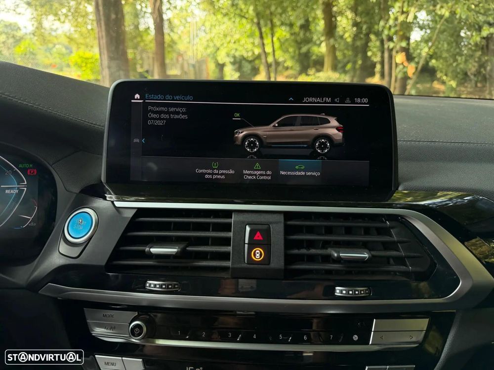 BMW iX3 M Sport Impressive - 35